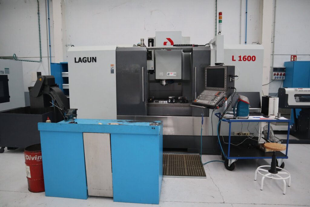 lagun-l1600